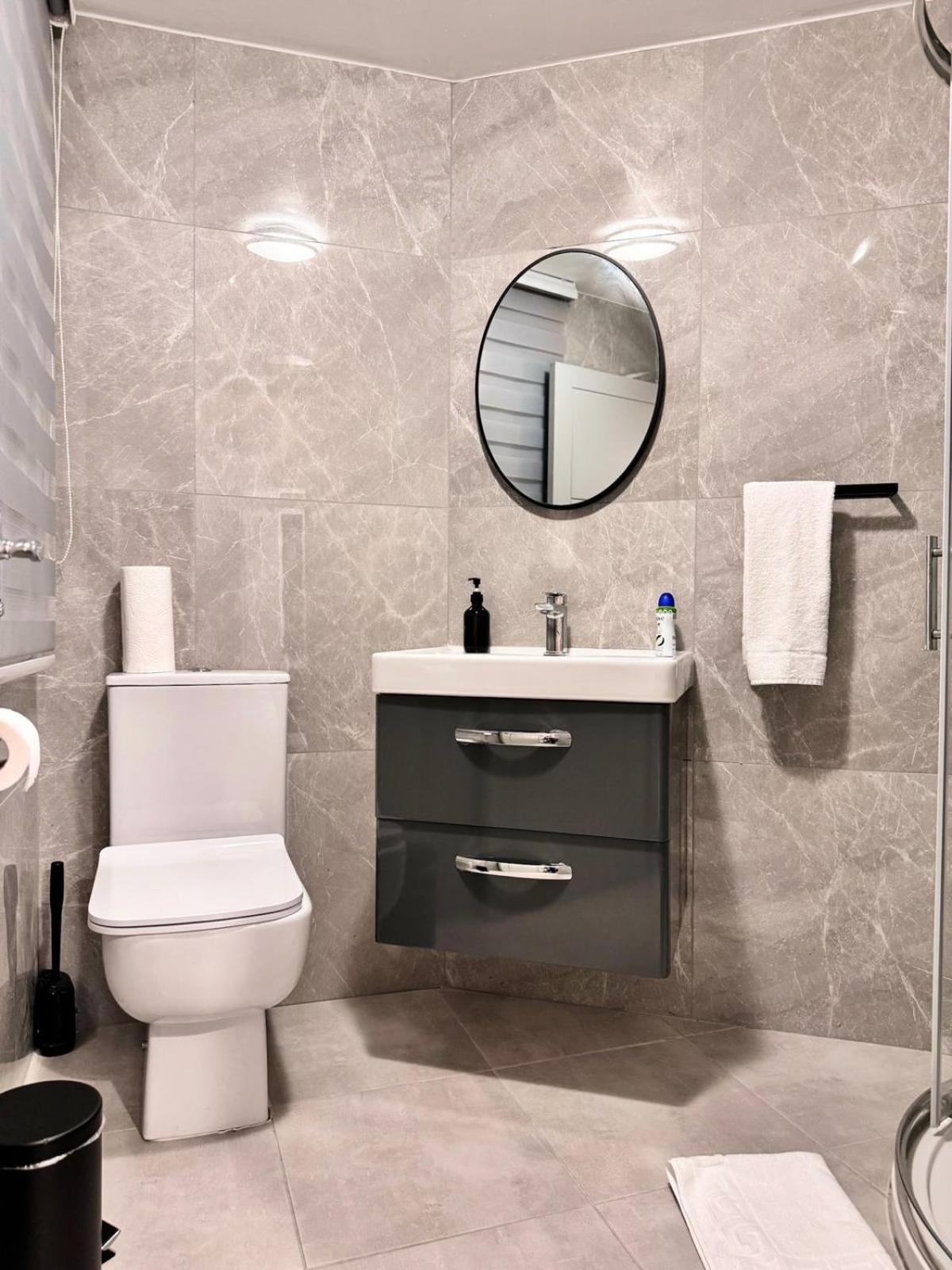 Апартаменты Camden Luxury Flats And En-suit *