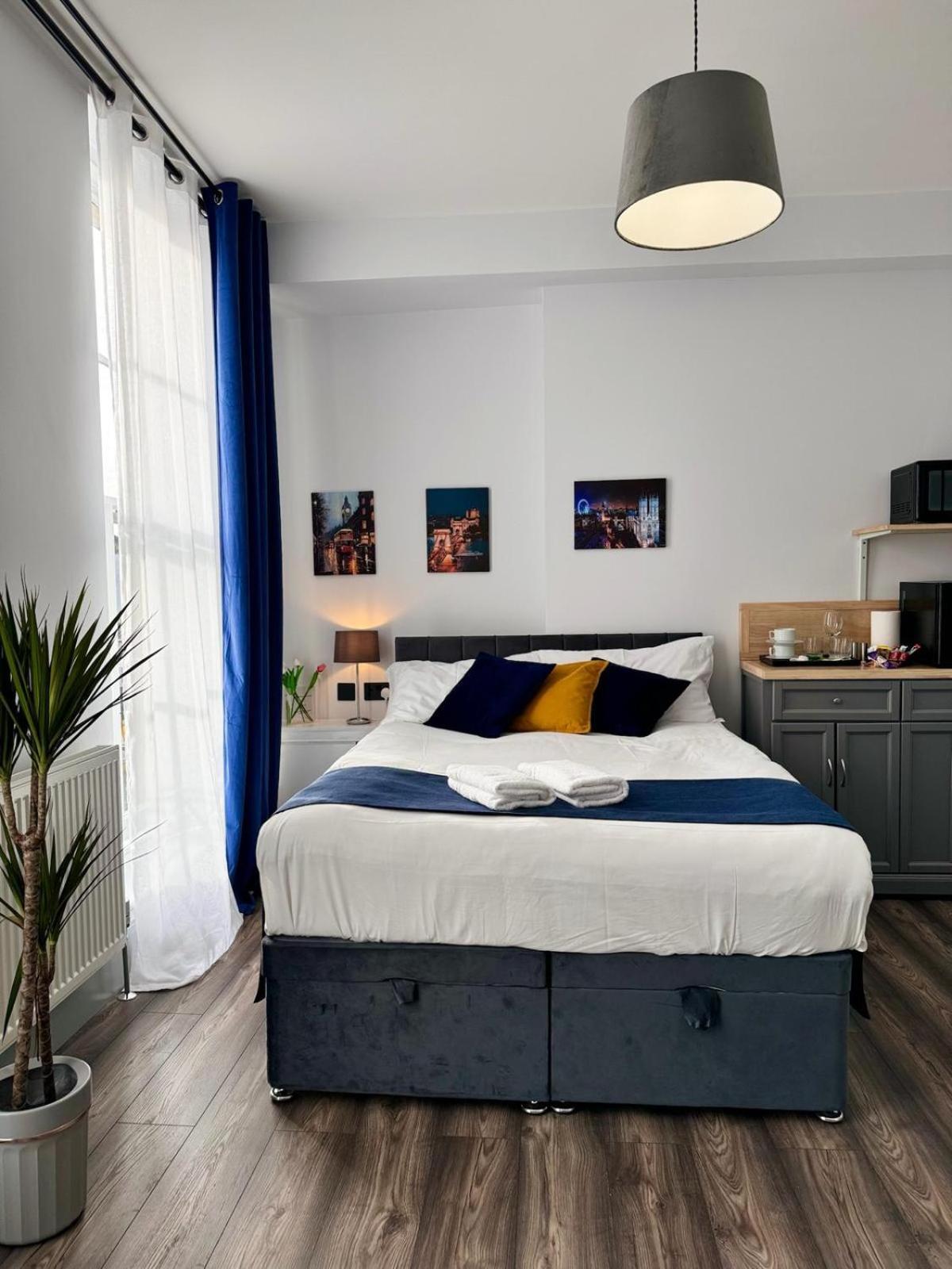 Апартаменты Camden Luxury Flats And En-suit